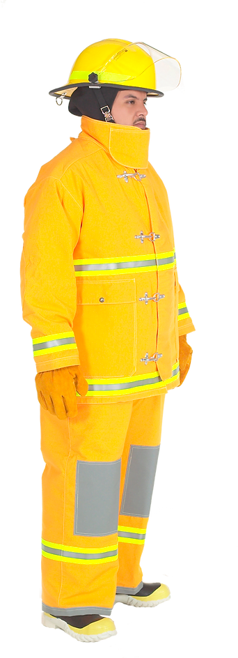 Hombre con traje de bombero - Proveedor de seguridad industrial en Monterrey